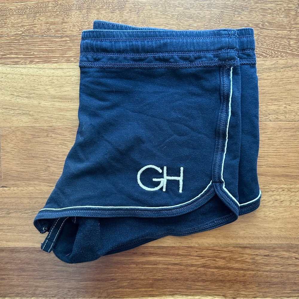 2000’s Gilly Hicks Dolphin Stretch Mini Shorts